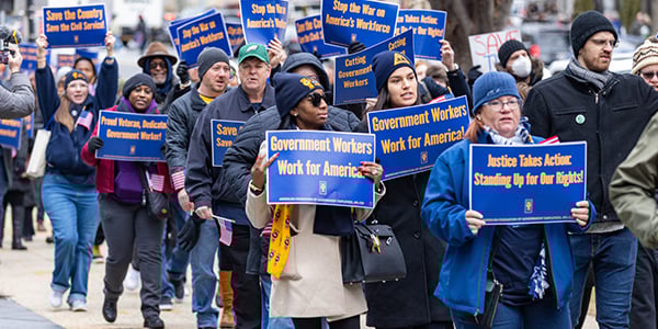 Activists marching to an AFGE rally