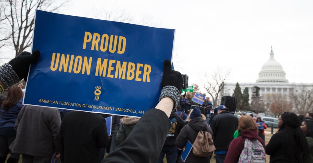 AFGE Urges Congress to Give Feds 1.9% Raise