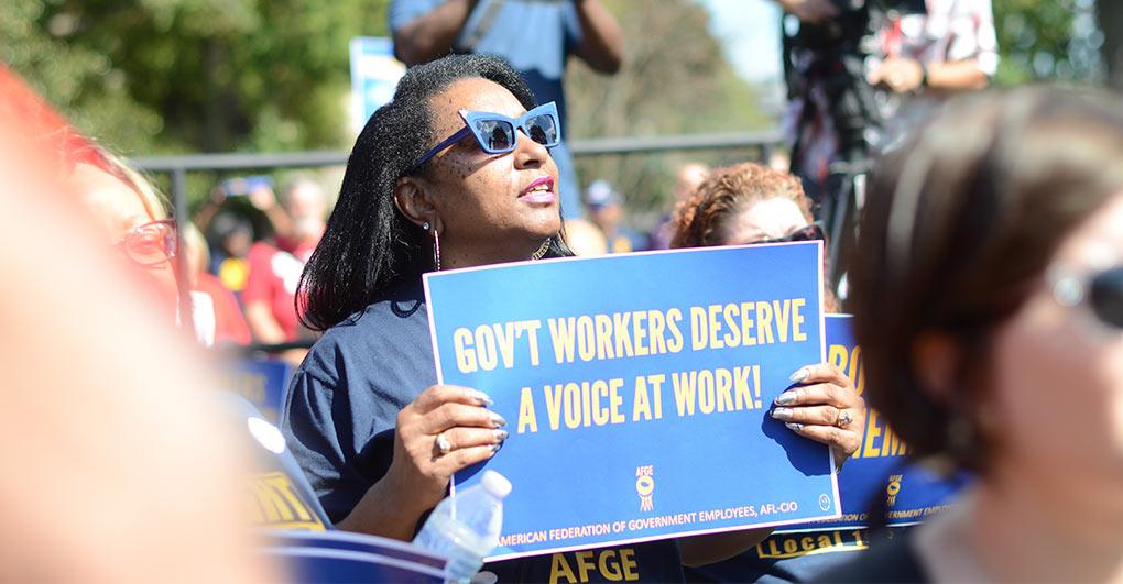 AFGE Seeks Repeal of Trump’s EOs, Return to Status Quo for Collective Bargaining Agreements